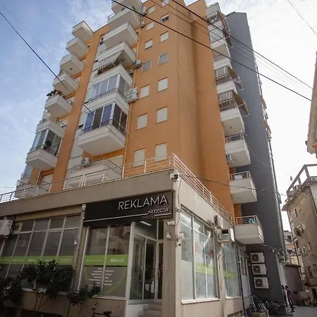 Center Scutari Apartment *